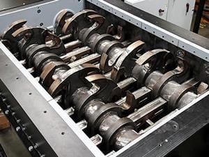 فرامة أولية ثنائية المحور